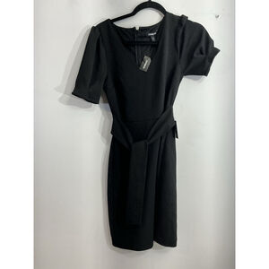 Womans Express Fit & Flare Knee Length Dress XS Black Back Zip Short Sleeve NWT